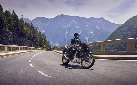 Gebrauchtmotorrad Honda XL750 Transalp - Bild 11