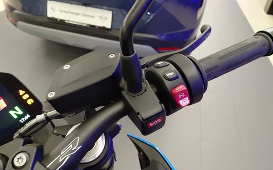 Gebrauchtmotorrad BMW S 1000 R - Bild 10