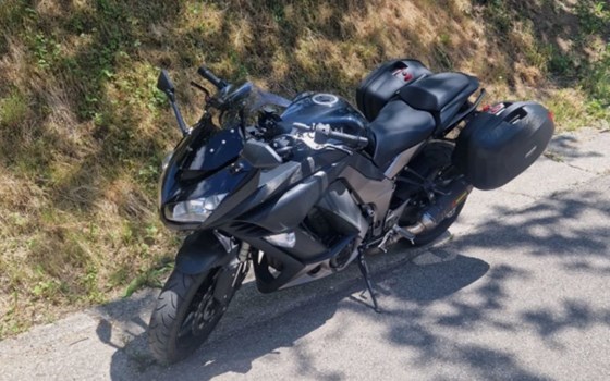 Gebrauchtmotorrad Kawasaki Z1000SX - Bild 4