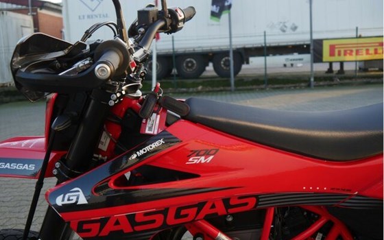 Gebrauchtmotorrad GASGAS ES 700 - Bild 11
