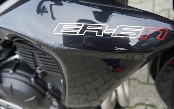 Gebrauchtmotorrad Kawasaki ER-6n - Bild 24