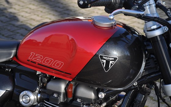 Gebrauchtmotorrad Triumph Speed Twin 1200 - Bild 15