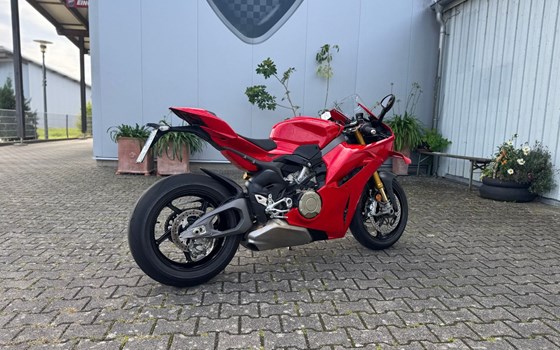 Gebrauchtmotorrad Ducati Panigale V4 S - Bild 3
