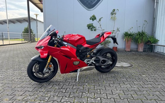 Gebrauchtmotorrad Ducati Panigale V4 S - Bild 6