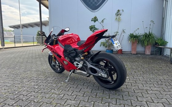 Gebrauchtmotorrad Ducati Panigale V4 S - Bild 8