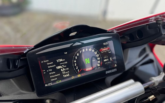 Gebrauchtmotorrad Ducati Panigale V4 S - Bild 9