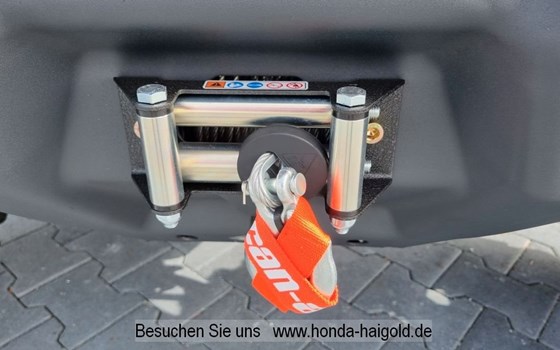 Neufahrzeug Can-Am Traxter XU HD10 T - Bild 11