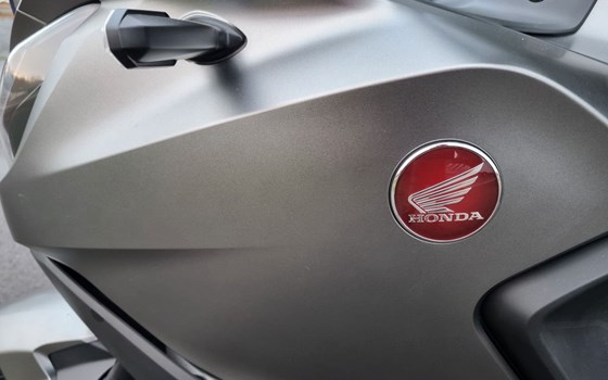 Gebrauchtmotorrad Honda NT1100 DCT - Bild 10