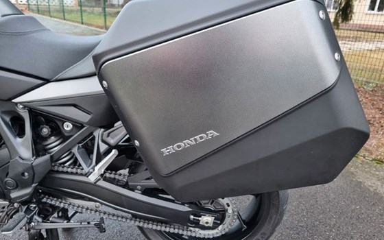 Gebrauchtmotorrad Honda NT1100 DCT - Bild 6