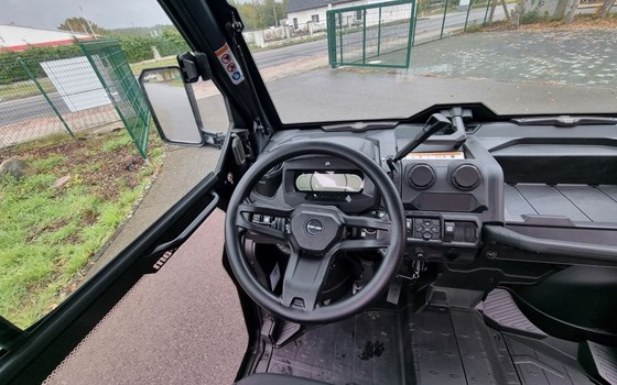 Neufahrzeug Can-Am Traxter XU HD10 T - Bild 14