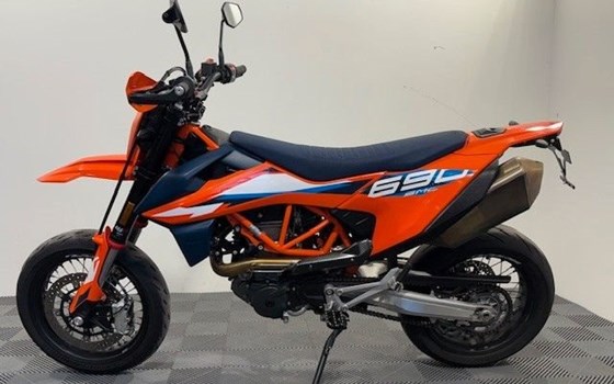Gebrauchtmotorrad KTM 690 SMC R - Bild 12