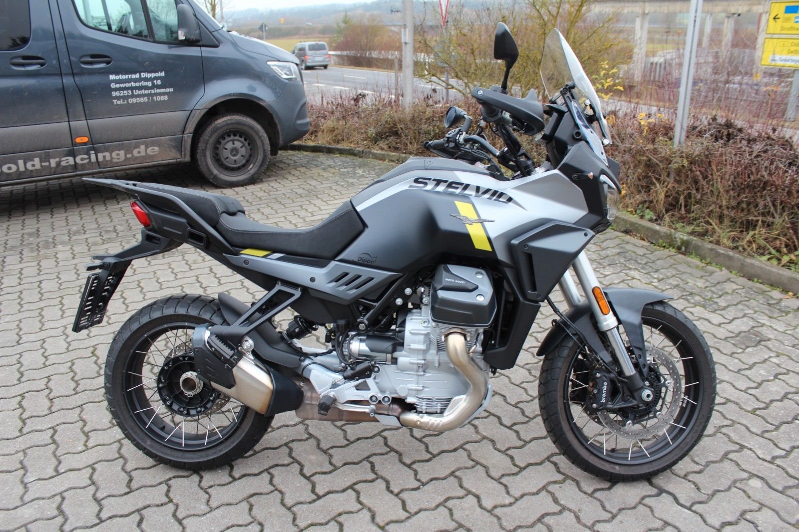 Moto Guzzi Stelvio