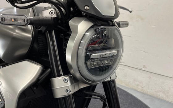 Gebrauchtmotorrad Honda CB 1000 R - Bild 3