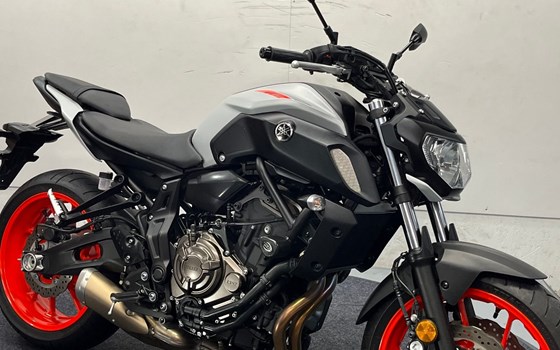 Gebrauchtmotorrad Yamaha MT-07 - Bild 2