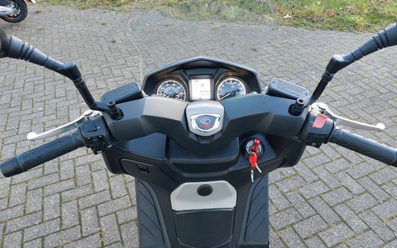 Gebrauchtmotorrad Kymco X-Town CT 125i CBS - Bild 13