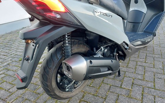 Gebrauchtmotorrad Kymco X-Town CT 125i CBS - Bild 9