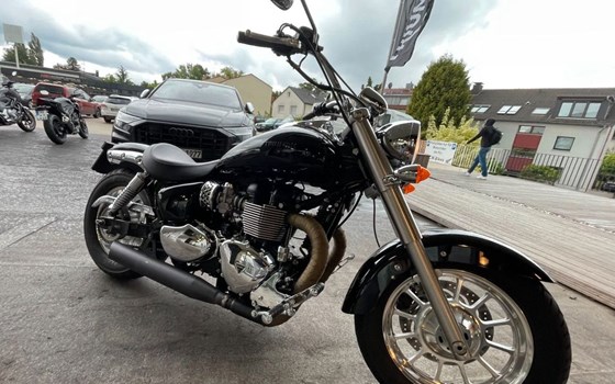Gebrauchtmotorrad Triumph America - Bild 1