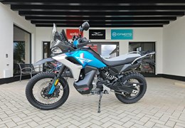 Neumotorrad CFMOTO 800MT-X