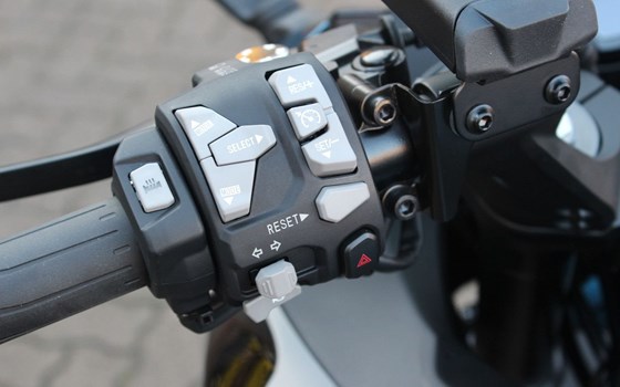 Neufahrzeug Kawasaki Ninja 1100SX SE - Bild 6