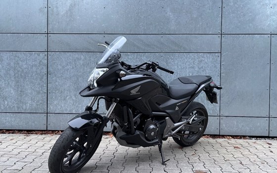 Gebrauchtmotorrad Honda NC750X DCT - Bild 2
