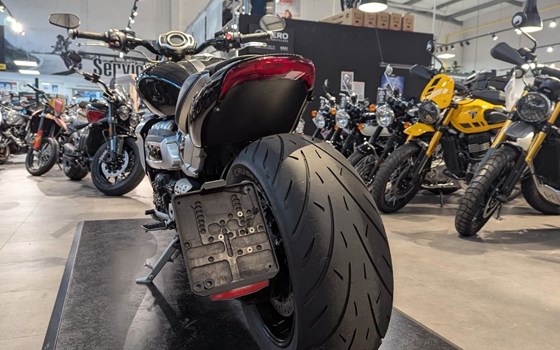 Gebrauchtmotorrad Triumph Rocket 3 R - Bild 4