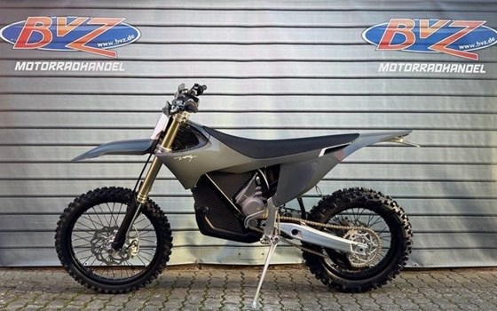 Neufahrzeug Stark Future Varg EX - Bild 1