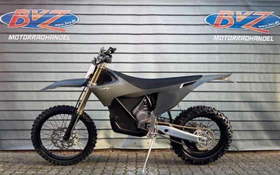 Gebrauchtmotorrad Stark Future Varg MX - Bild 1