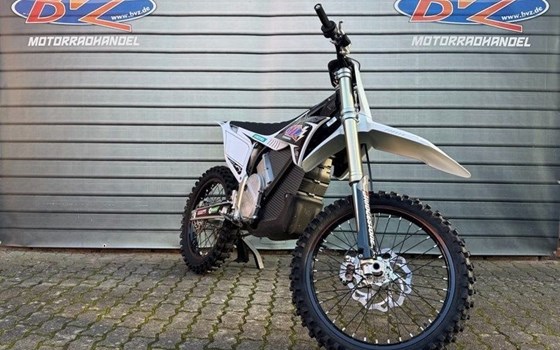 Gebrauchtmotorrad Stark Future Varg MX - Bild 3
