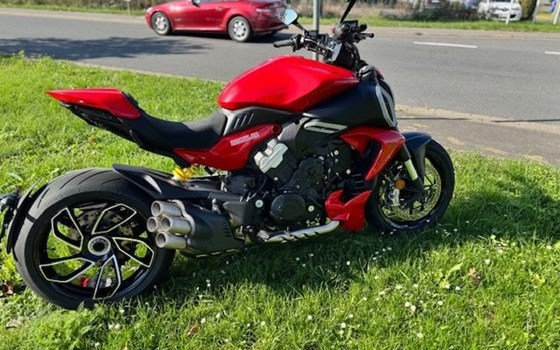 Gebrauchtmotorrad Ducati Diavel V4 - Bild 7