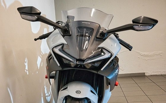 Gebrauchtmotorrad CFMOTO 675SR-R - Bild 8