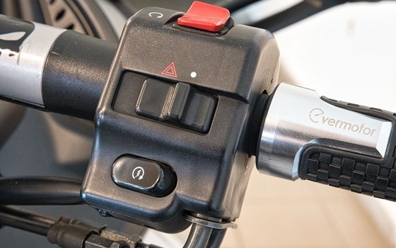 Gebrauchtmotorrad Can-Am Spyder RS - Bild 12