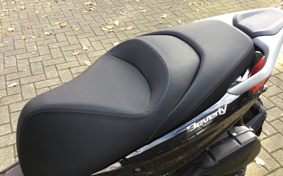 Neufahrzeug Piaggio Beverly 400 - Bild 12