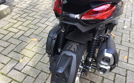 Neufahrzeug Piaggio Beverly 400 - Bild 18