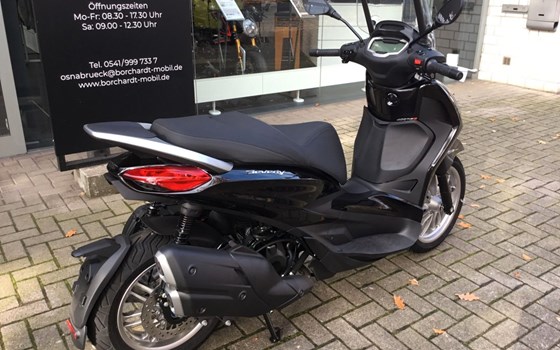 Neufahrzeug Piaggio Beverly 400 - Bild 3
