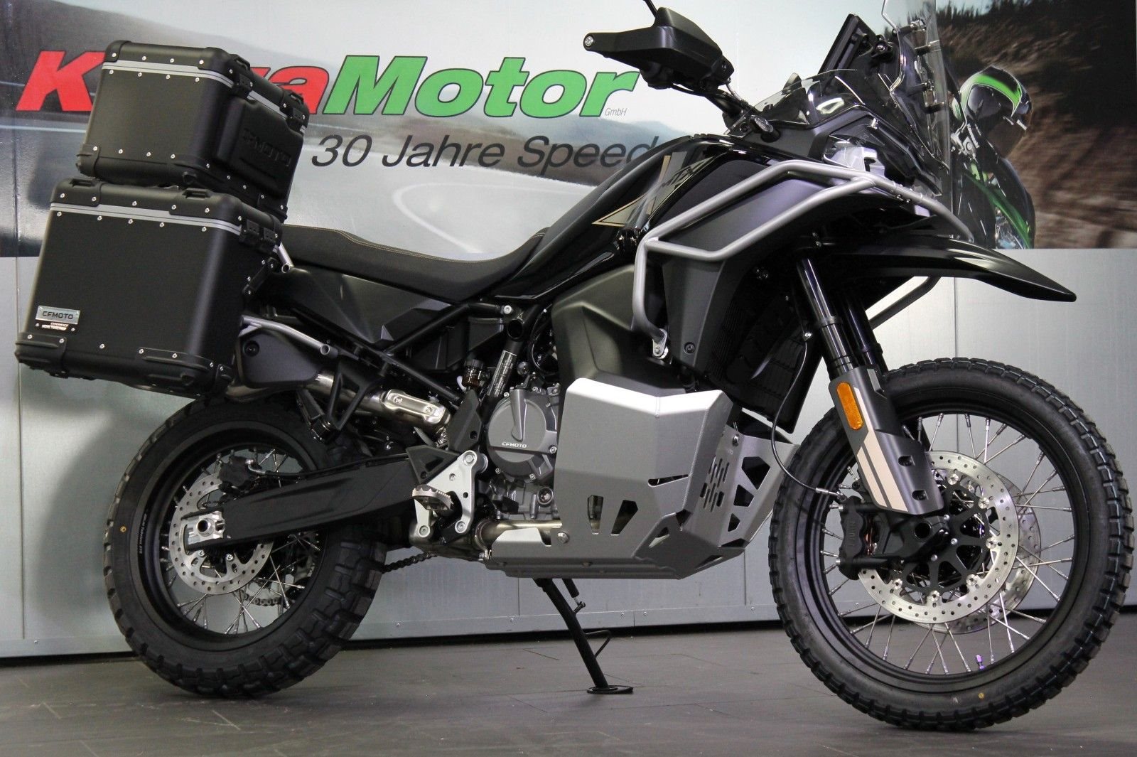 CFMOTO 800MT-X 