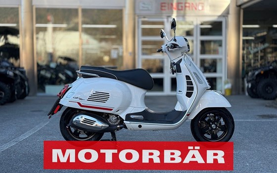 Gebrauchtmotorrad Vespa GTS 300 - Bild 2