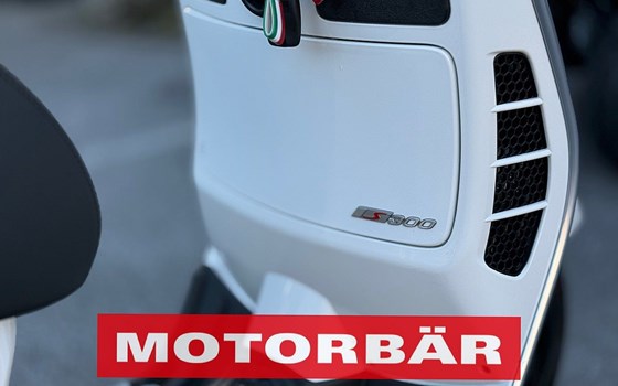 Gebrauchtmotorrad Vespa GTS 300 - Bild 6