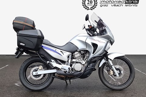 leiwand, günstig, treu