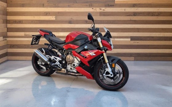 Gebrauchtmotorrad BMW S 1000 R - Bild 1