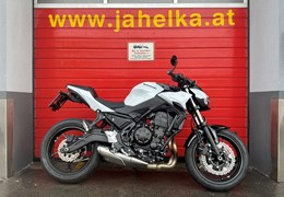 Neumotorrad Kawasaki Z650