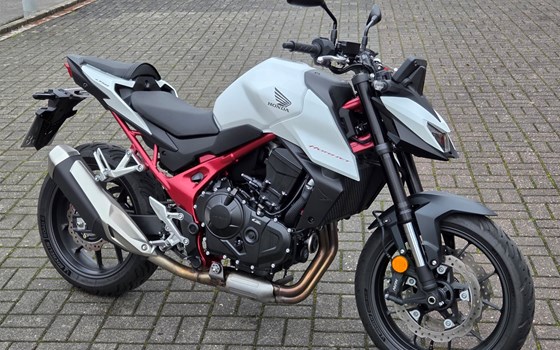 Gebrauchtmotorrad Honda CB750 Hornet - Bild 1