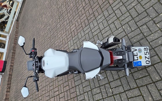 Gebrauchtmotorrad Honda CB750 Hornet - Bild 5