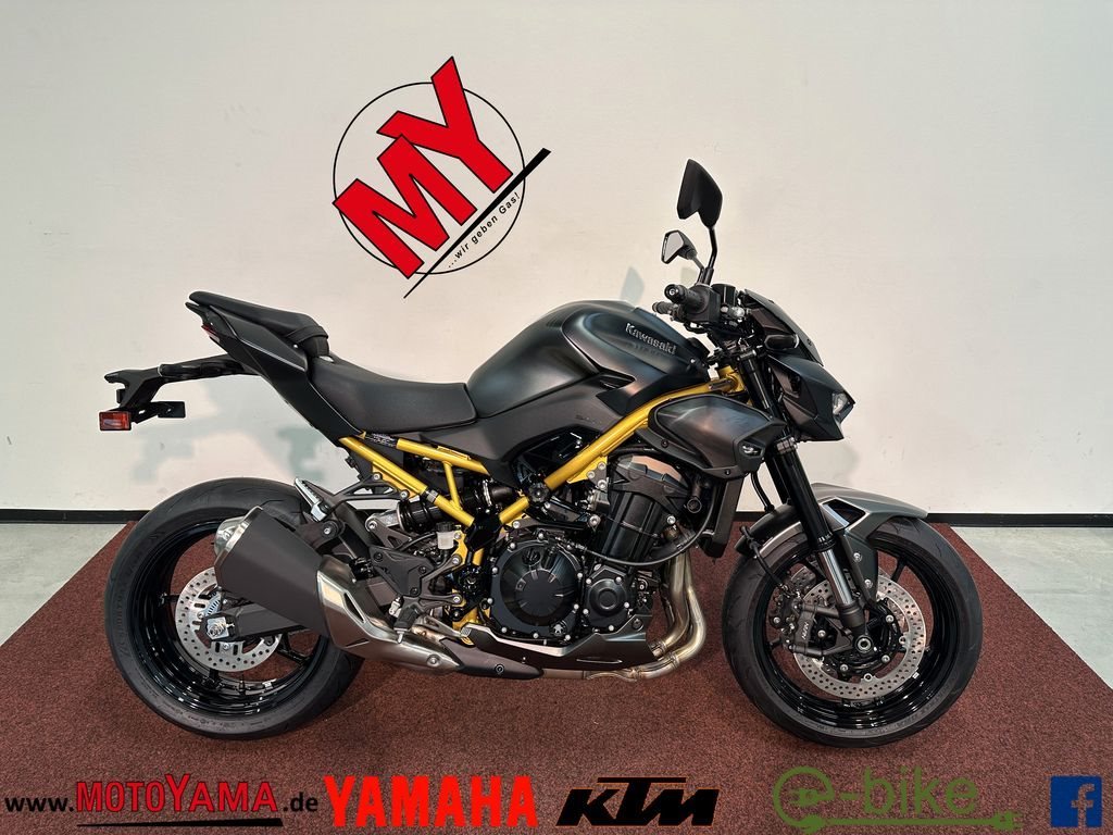 Kawasaki Z900 