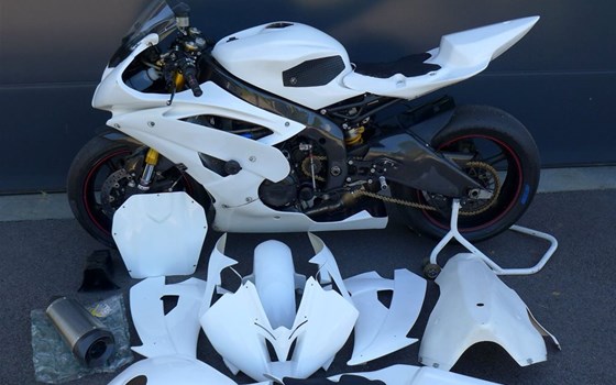 Gebrauchtmotorrad Yamaha YZF-R6 - Bild 1