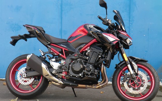 Gebrauchtmotorrad Kawasaki Z900 - Bild 1