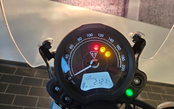 Gebrauchtmotorrad Triumph Scrambler 900 - Bild 13