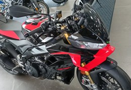 Gebrauchte Aprilia Tuono V4 1100 Factory