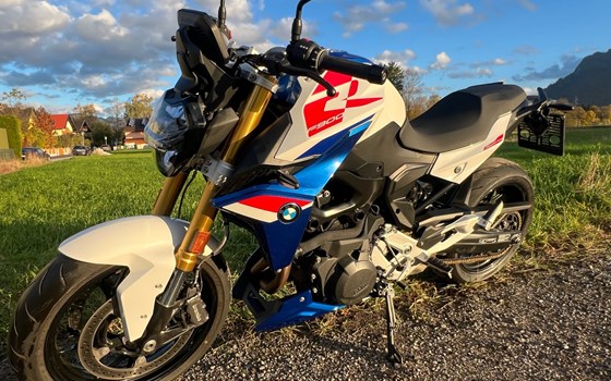 Gebrauchtmotorrad BMW F 900 R - Bild 2