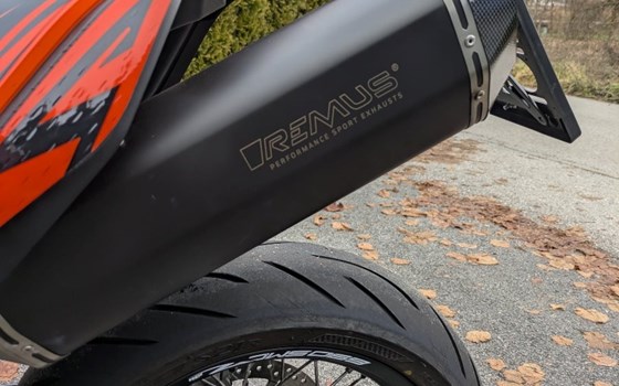 Gebrauchtmotorrad KTM 690 SMC R - Bild 2