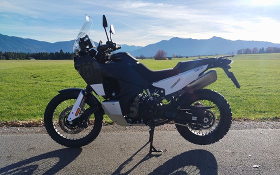 Gebrauchtmotorrad Husqvarna Norden 901 - Bild 4